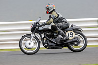 Vintage-motorcycle-club;eventdigitalimages;mallory-park;mallory-park-trackday-photographs;no-limits-trackdays;peter-wileman-photography;trackday-digital-images;trackday-photos;vmcc-festival-1000-bikes-photographs